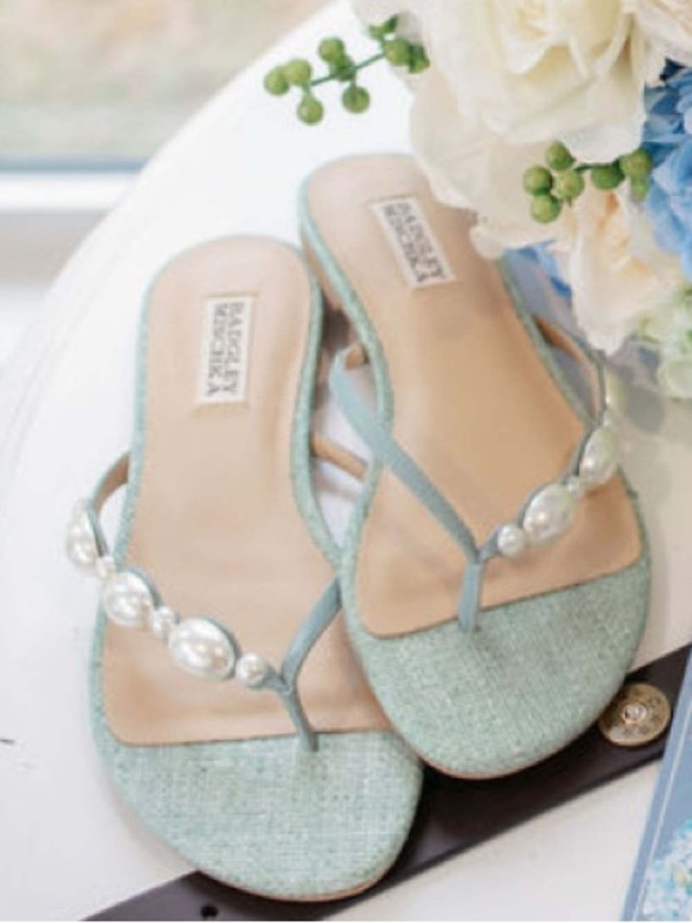 Badgley Mischka Mint Pearl-Embellished Women's Slide Sandal